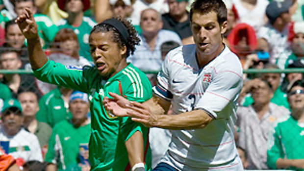 carlos-bocanegra.jpg